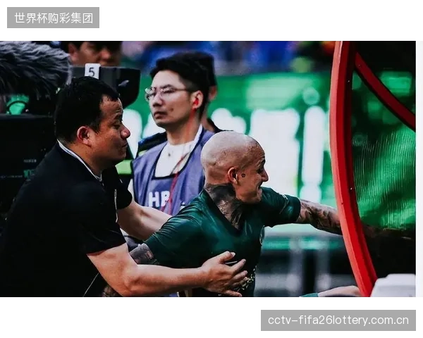 米特里策身价维持中超顶峰，浙江队战术体系围绕其组织价值构建。